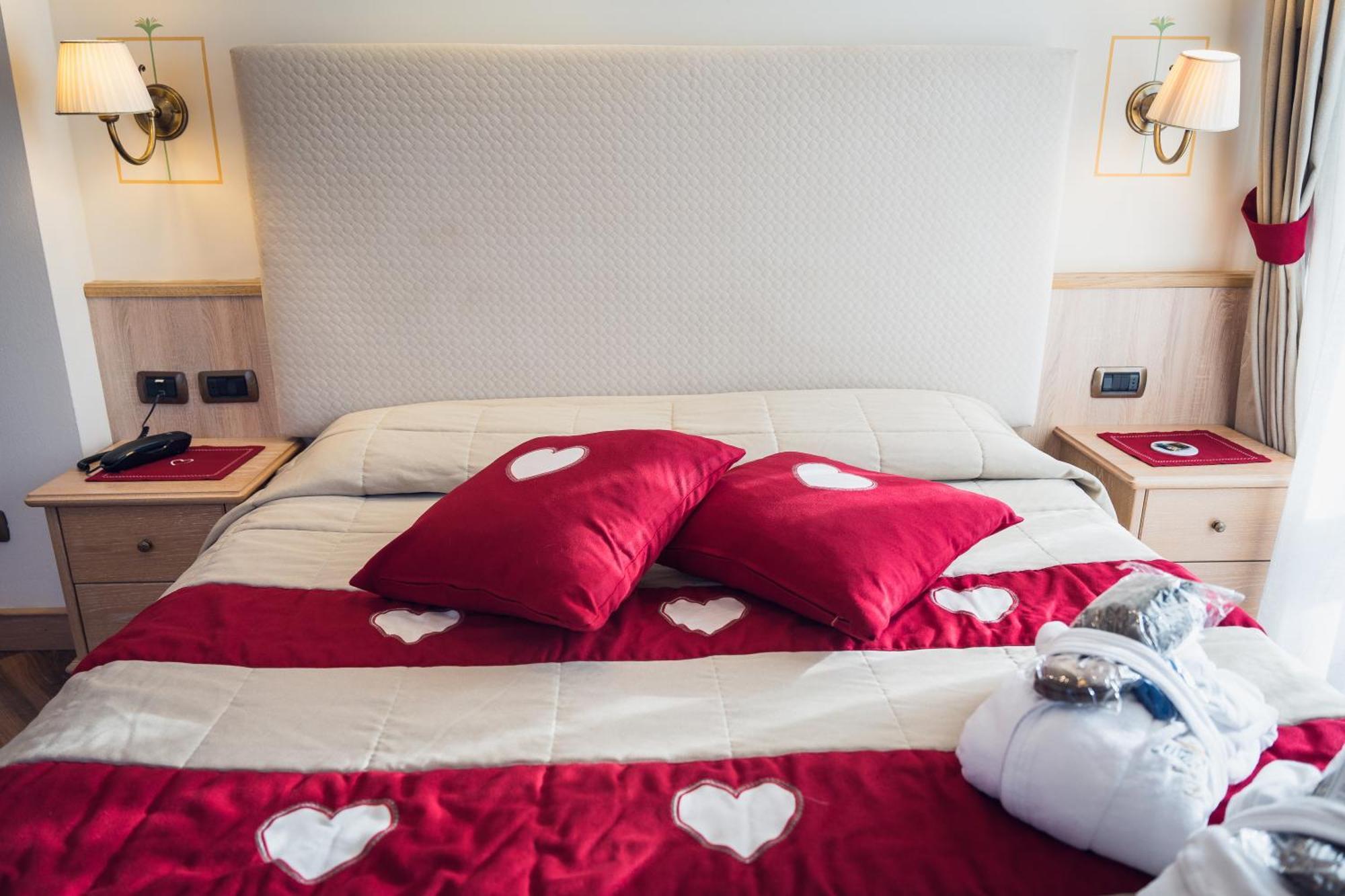 Hotel Alle Alpi モエナ エクステリア 写真