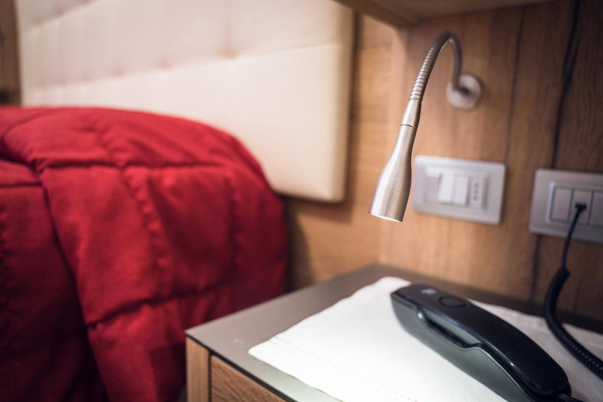 Hotel Alle Alpi モエナ エクステリア 写真