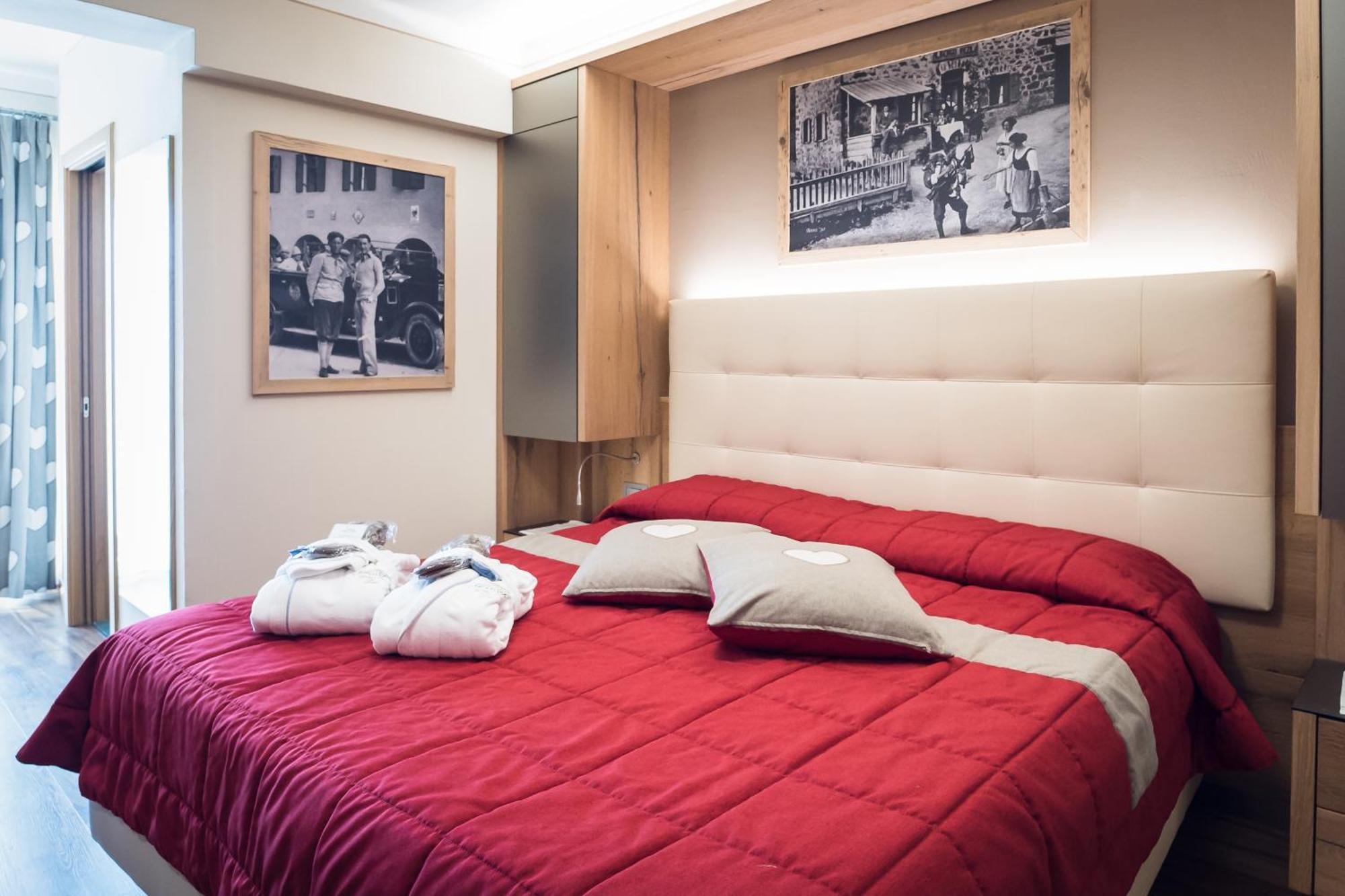 Hotel Alle Alpi モエナ エクステリア 写真